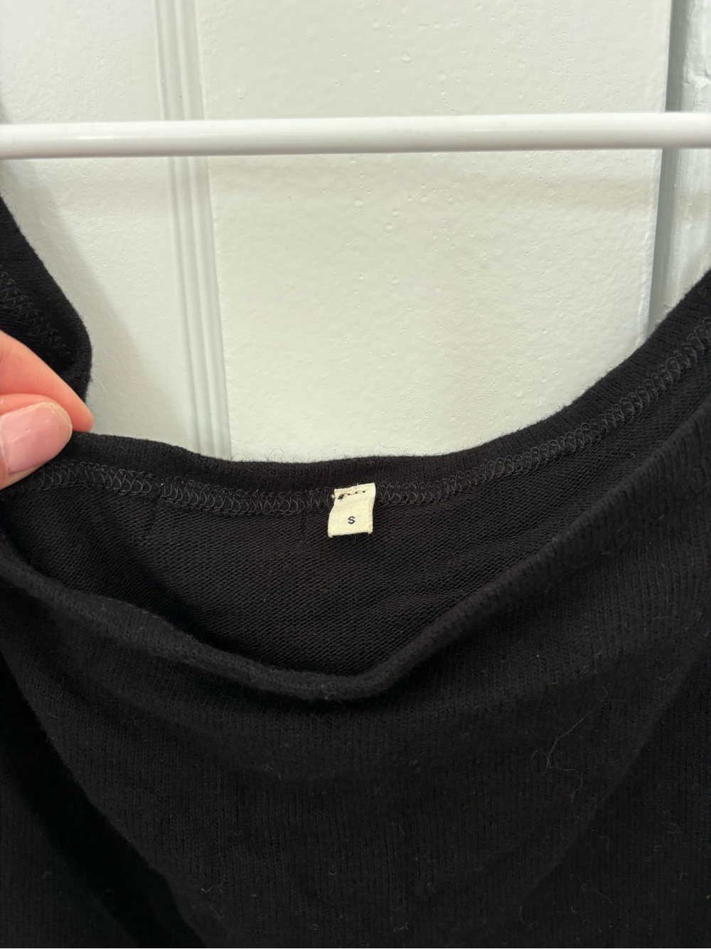 FORM Black Long-Sleeve Pullover Top - Picture 2 of 3